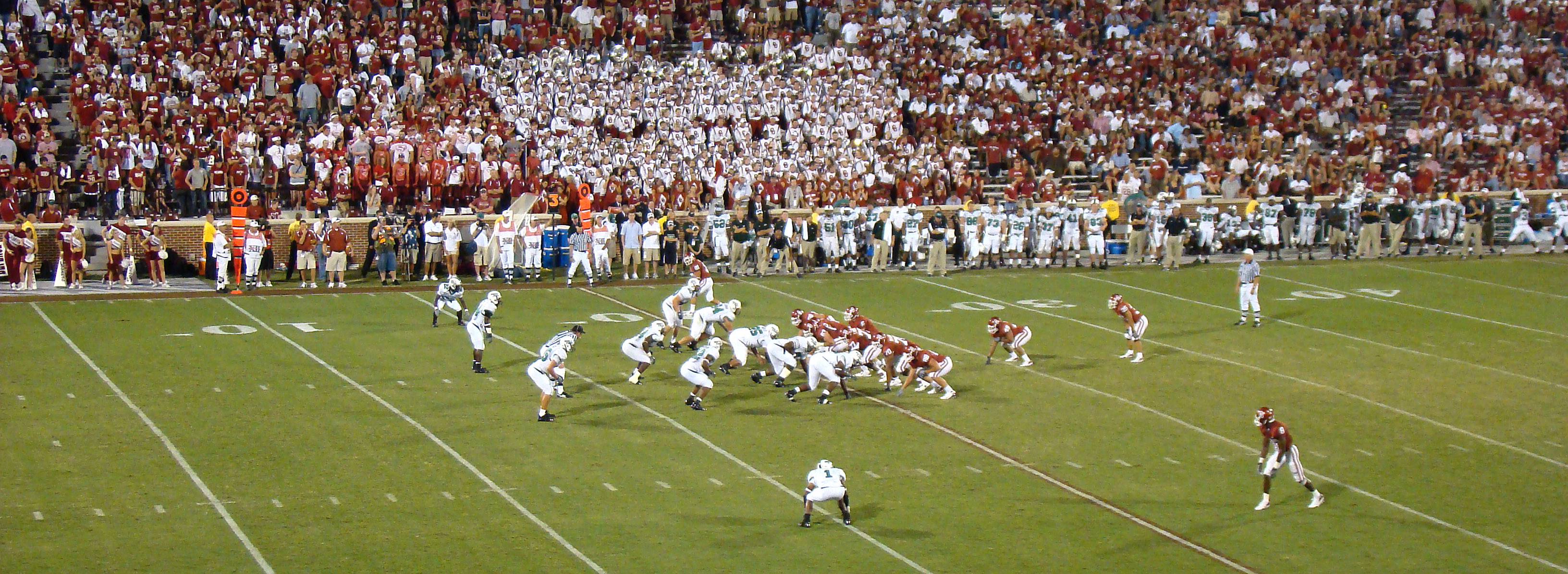 Oklahoma in action against North Texas at its home stadium on September 1, 2007